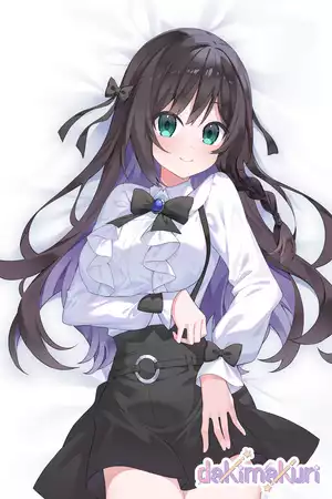 ギルドの受付嬢　アリナ・クローバー　抱き枕カバー 公式『ギルドの受付嬢ですが、残業は嫌なのでボスをソロ討伐